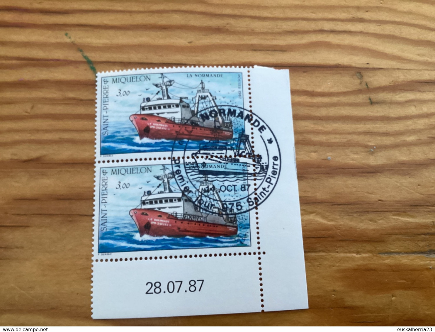 3 Fois Paires De TimbresNo 482 Oblitérés Saint Pierre Et Miquelon Différents - Used Stamps
