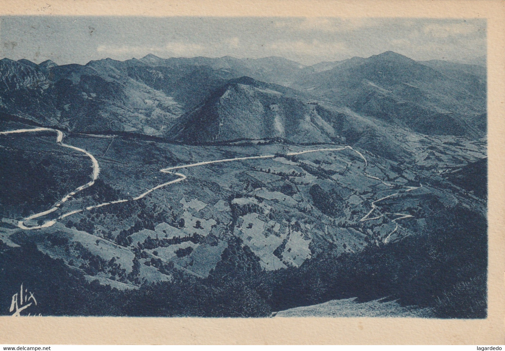 LES PYRENEES COL D ASPIN DESCENTE SUR LA VALLEE D AURE - Vielle Aure