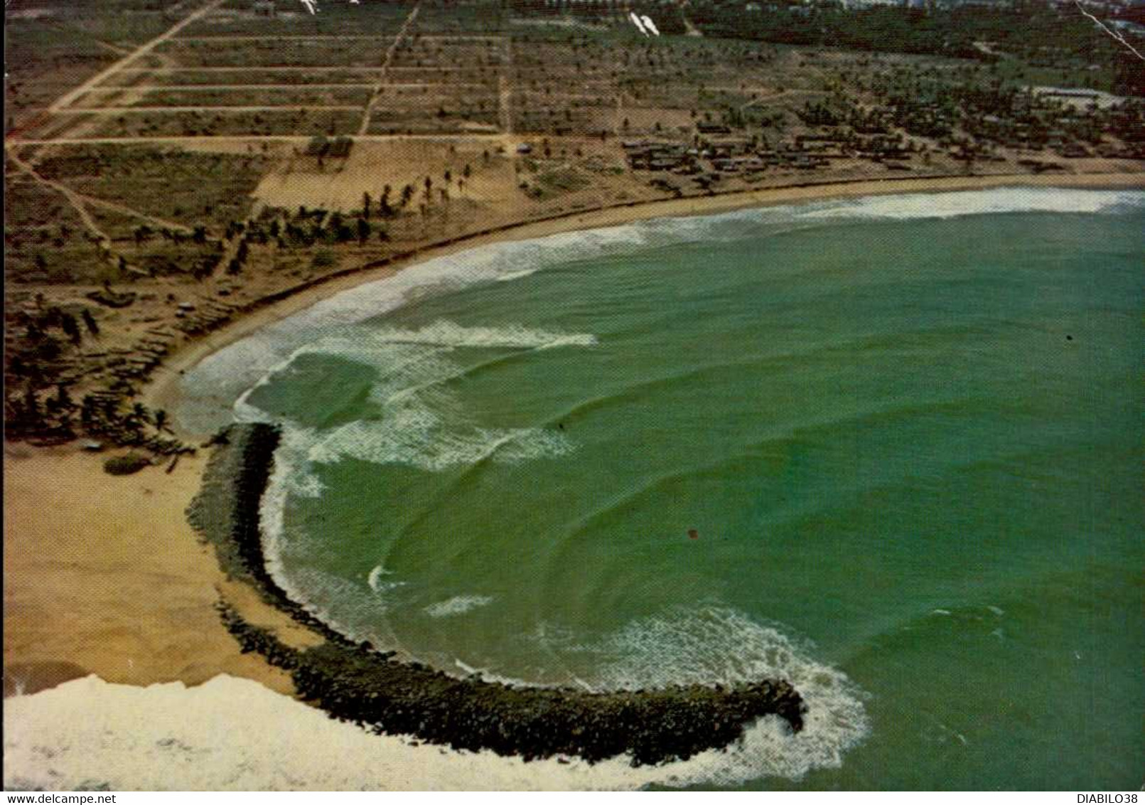 COTONOU   ( BENIN )     PLAGE DE COTONOU " LA CRIQUE " - Benin