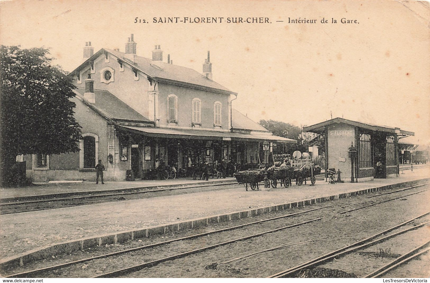 France -Saint Florent Sur Cher - Intérieur De La Gare - Animé - Attelage - Tampon Spécial - Carte Postale Ancienne - Saint-Florent-sur-Cher