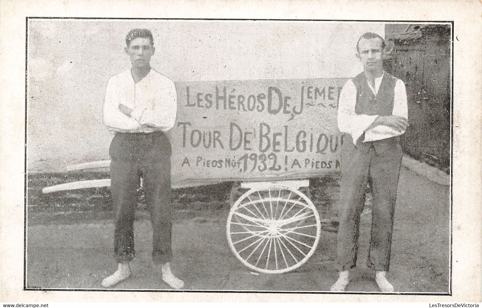 Cirque - Les Héros De Jemeppe Tour De Belgique à Pied Nus 1932 - Carte Postale Ancienne - Circo