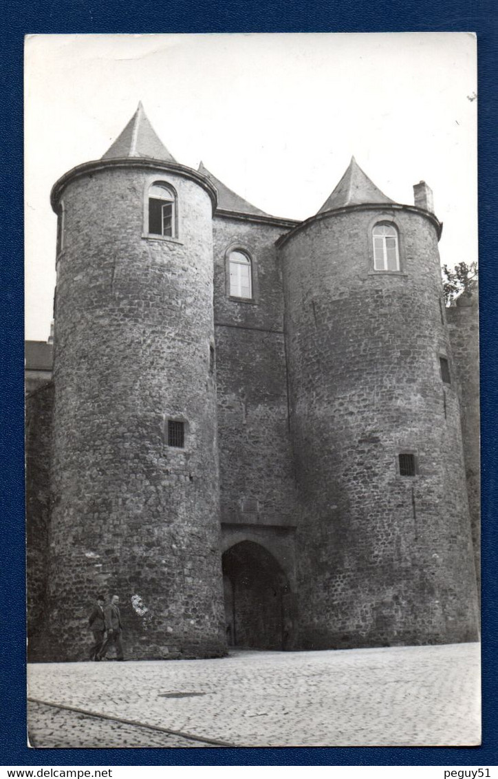 Luxembourg. Carte-photo. Les Trois Tours. Porte Médiévale (  XII Et XIV - S.  Prison).  1940 - Luxemburg - Stad