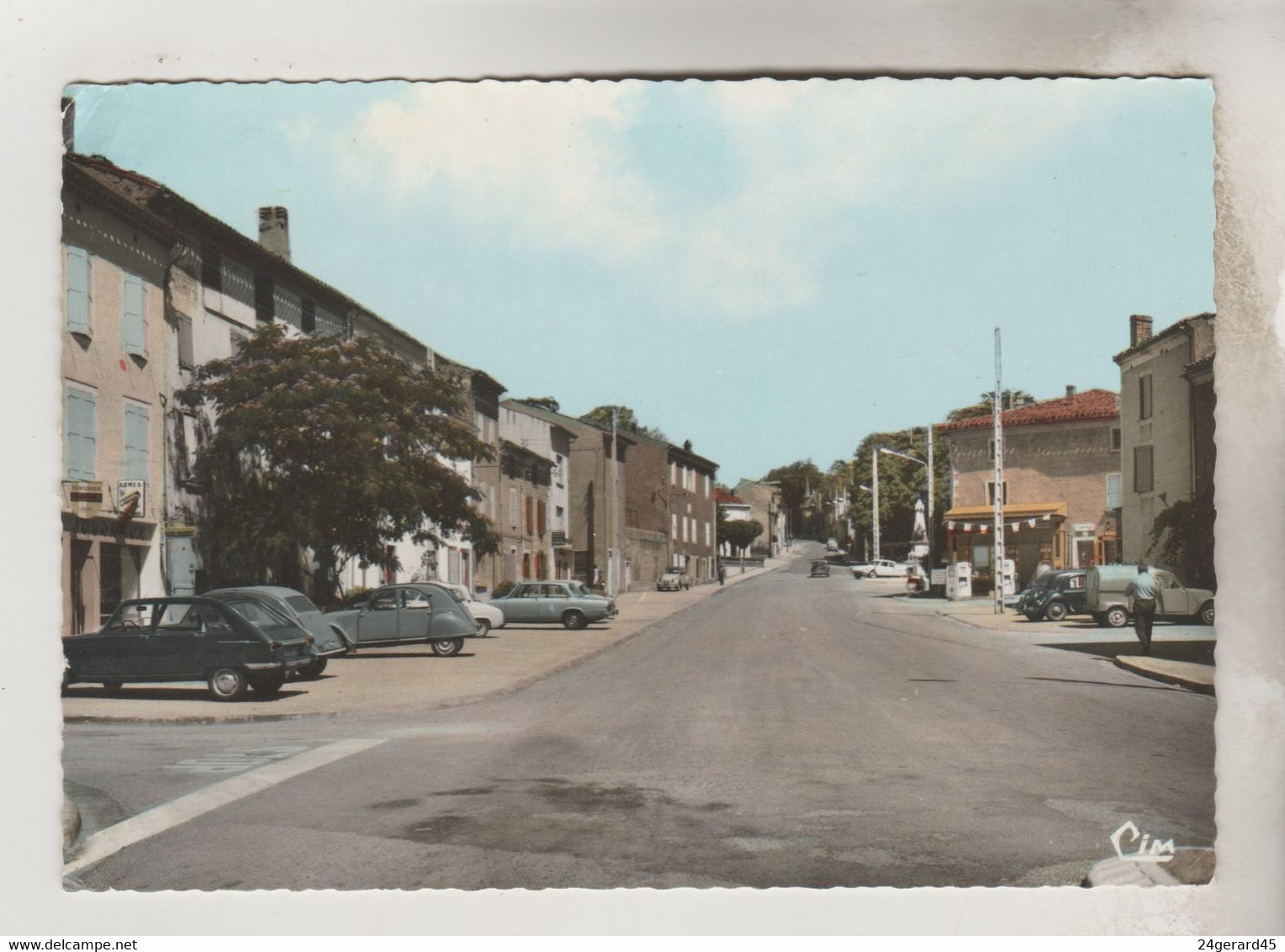 CPSM ROQUECOURBE (Tarn) - Avenue Albert Batigne - Roquecourbe