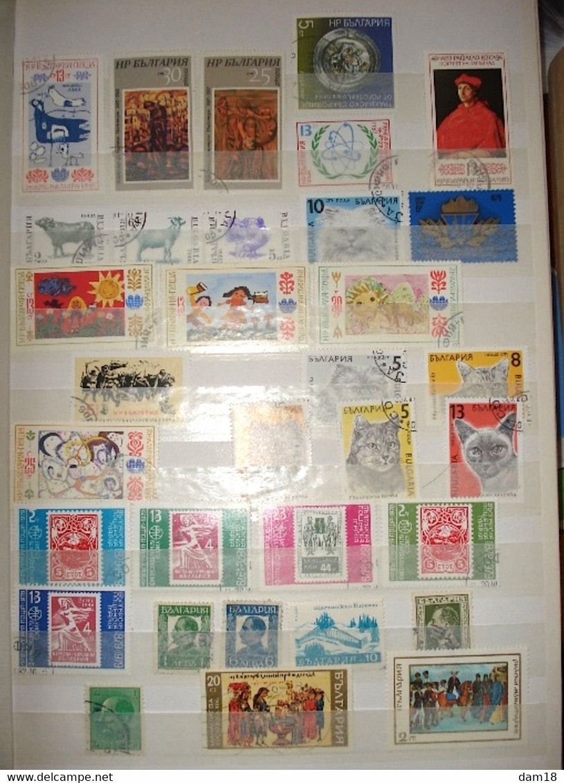 BULGARIE LOT DE 170 TIMBRES DIFFERENTS VOIR LES 6 PHOTOS - Verzamelingen & Reeksen