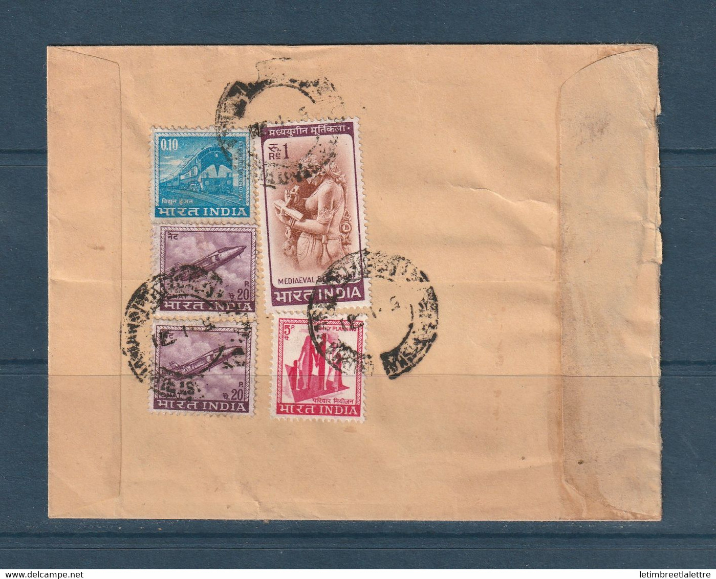 Inde - Poste Aérienne - Enveloppe Avec Griffe India Government Service Pour La France - Military Service Stamp