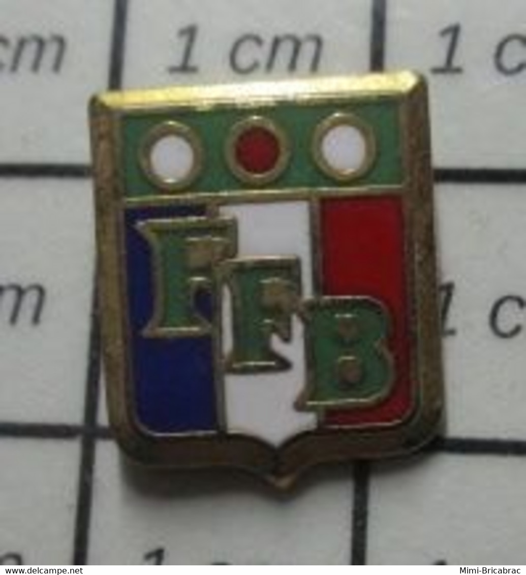 812D Pin's Pins / Beau Et Rare / SPORTS / BILLARD FFB FEDERATION FRANCAISE BLASON Mini Pin's - Billares