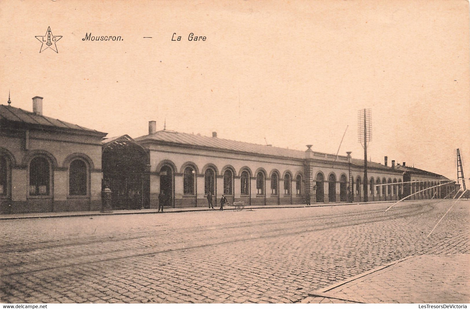 Belgique - Mouscron - La Gare - Edit.Emile Dumont - Animé - Carte Postale Ancienne - Moeskroen