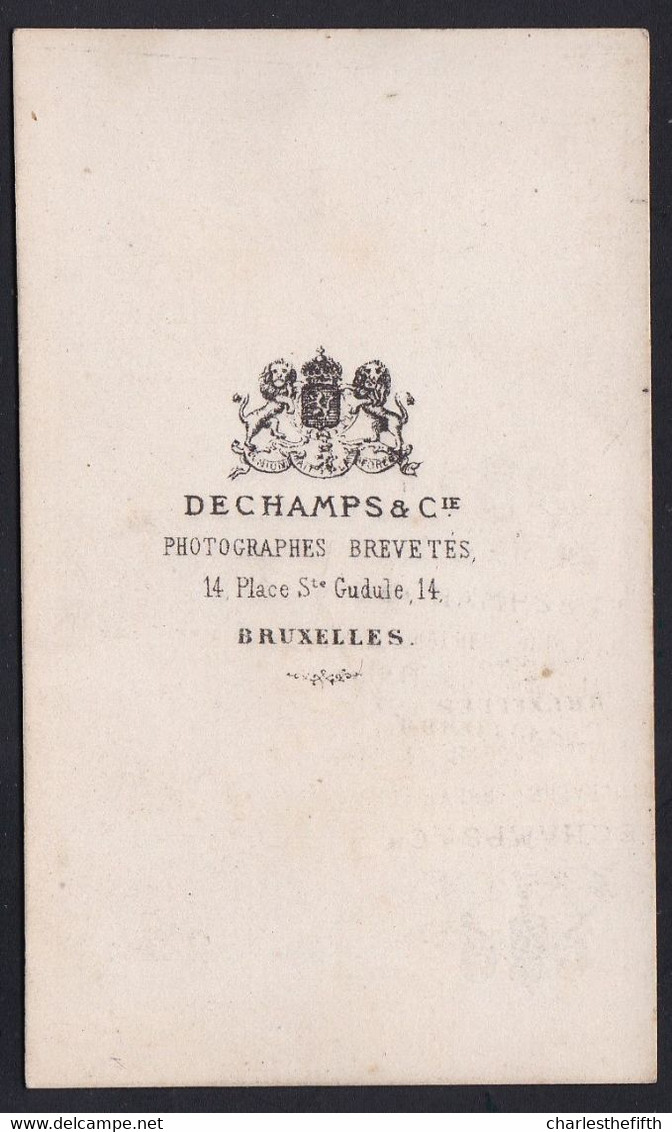 PHOTO CDV * DAME - MODE FEMININE STYLE VICTORIEN LADY DRESS VICTORIAN STYLE - HAIR - Photo DECHAMPS Bruxelles - Ancianas (antes De 1900)