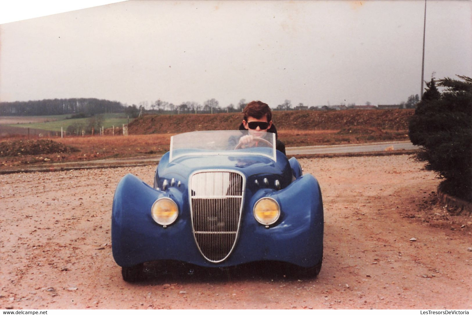 Photographie - Voiture Bleue Pour Enfant - Carte Postale Ancienne - Sonstige & Ohne Zuordnung