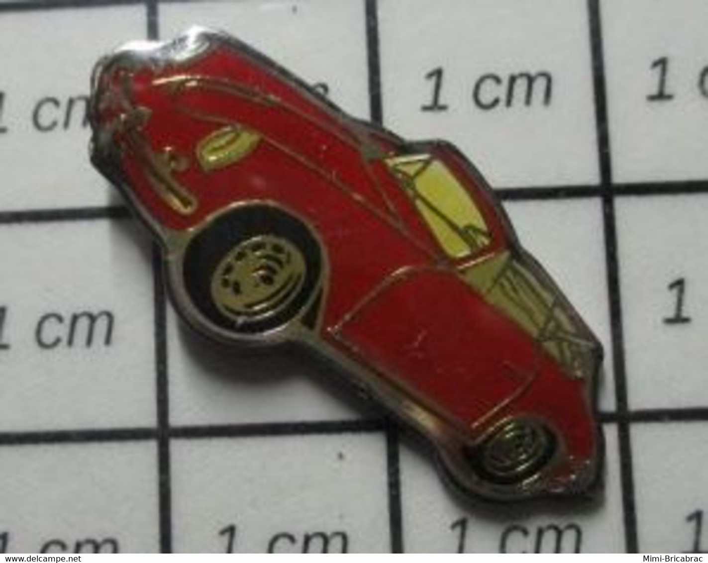 812e Pin's Pins / Beau Et Rare / THEME : AUTOMOBILES / VOITURE ROUGE PORSCHE - Porsche