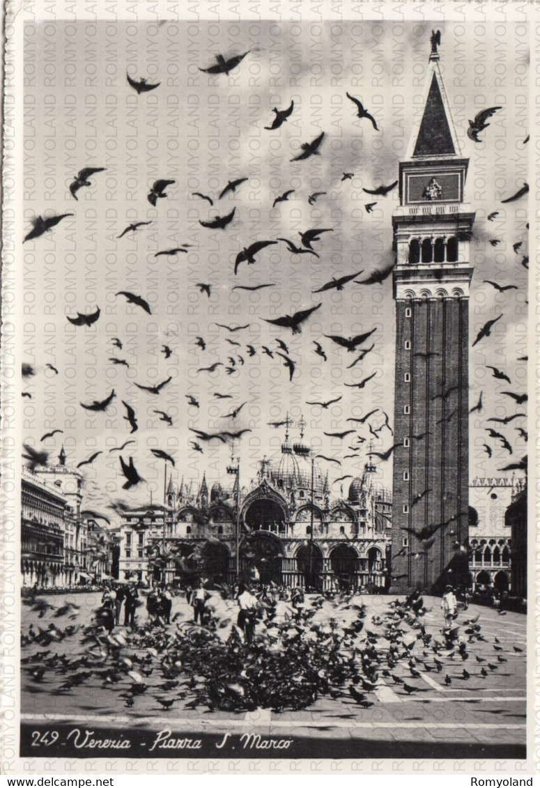 CARTOLINA  VENEZIA,VENETO-PIAZZA S.MARCO-STORIA,MEMORIA,CULTURA,RELIGIONE,IMPERO ROMANO,BELLA ITALIA,VIAGGIATA 1951 - Barletta