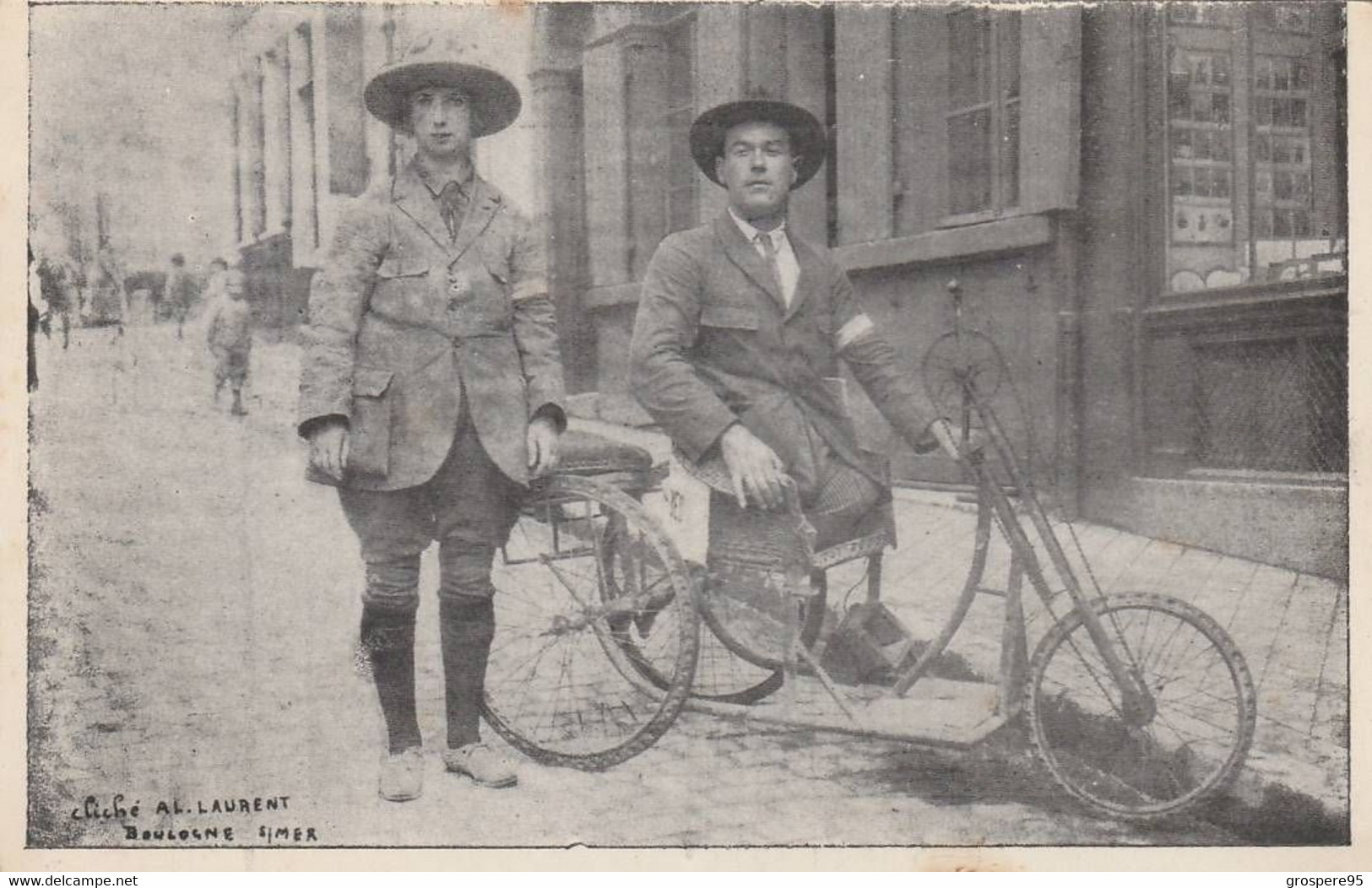 BOULOGNE SUR MER LE TOUR DE FRANCE PAR OSCAR SANS JAMBES CLICHE AL LAURENT RARE VELO A MAINS - Boulogne Sur Mer