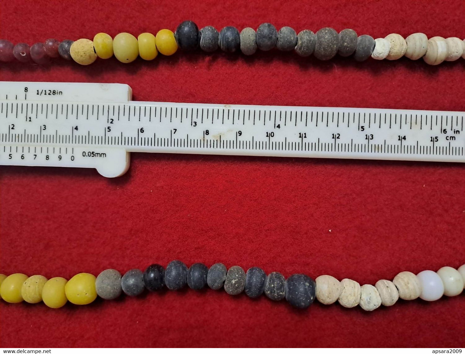 CAMBODGE / CAMBODIA/ Ancient Khmer String Beads - Necklaces/Chains