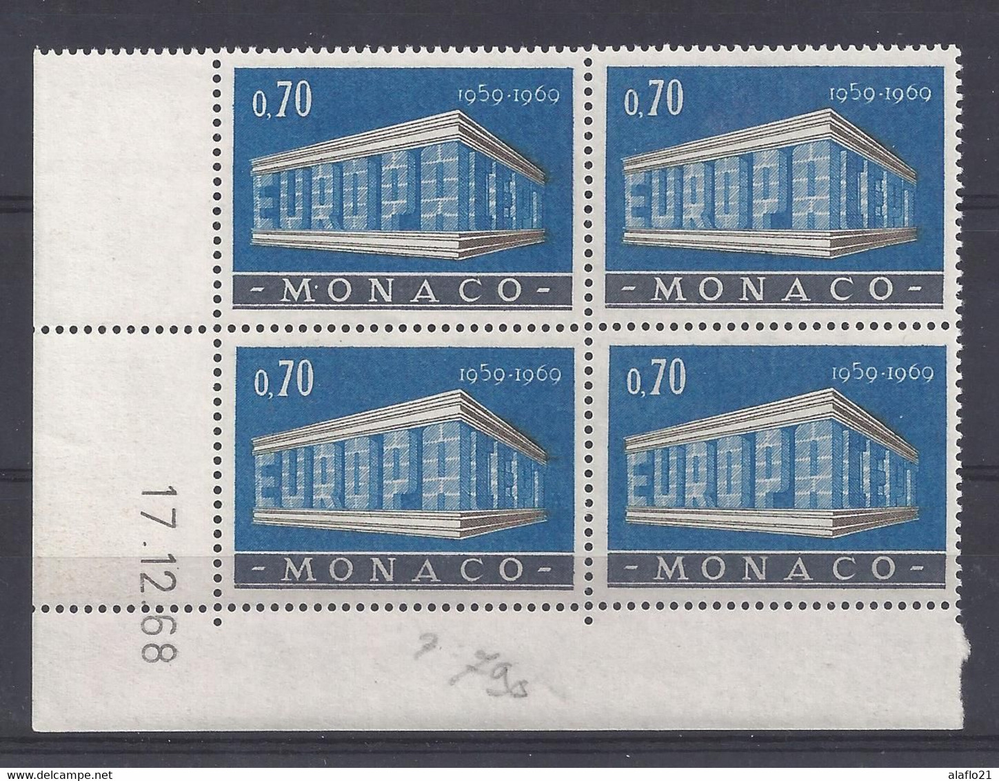 MONACO N° 790 - Bloc De 4 COIN DATE - NEUF SANS CHARNIERE - 17/12/68 - Neufs