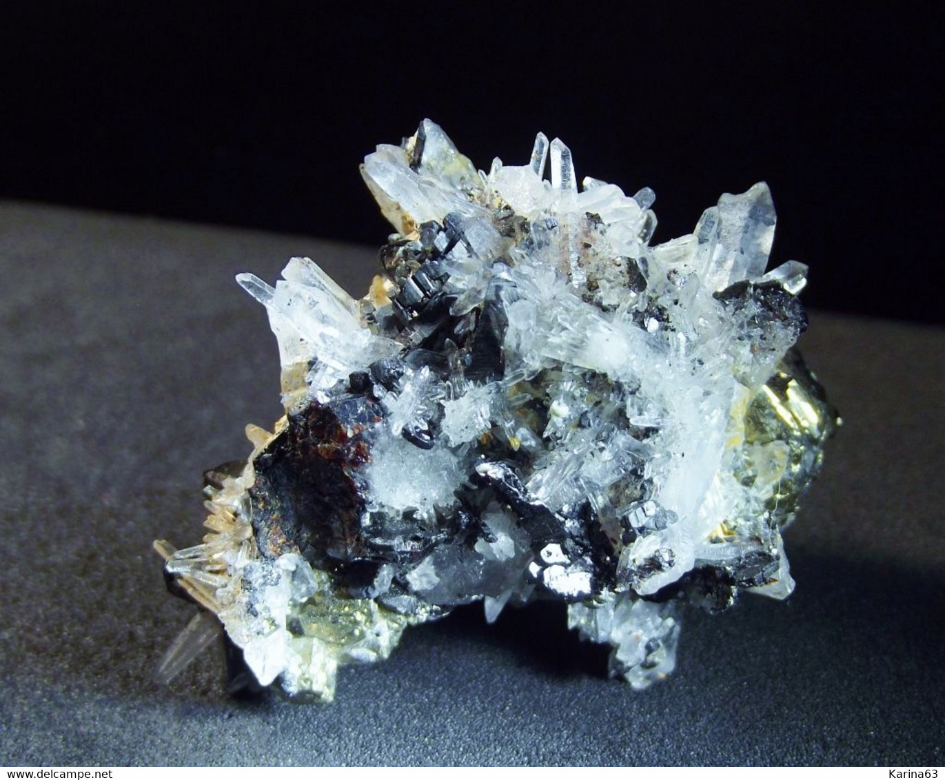 Hubnerite With Pyrite On Quartz Matrix ( 4.5 X 3 X 2.5 Cm ) -  Huayllapon Mine -  Pasto Bueno - Peru - Minéraux