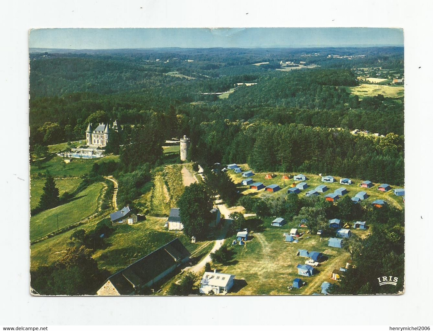 19 Corrèze Neuvic D'ussel Le Chateau De Mialaret Vu Du Ciel Camping 1977 - Andere & Zonder Classificatie