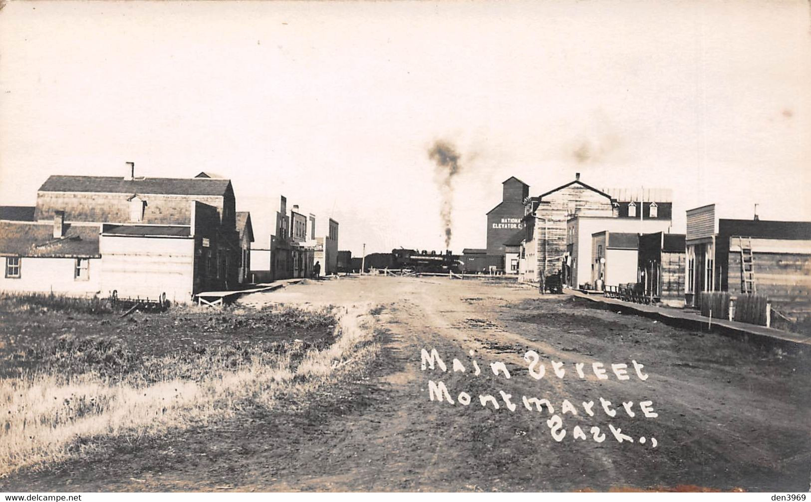 CANADA - Saskatchewan - Montmartre - Main Street - Passage D'un Train, Railway - Carte-Photo - Other & Unclassified