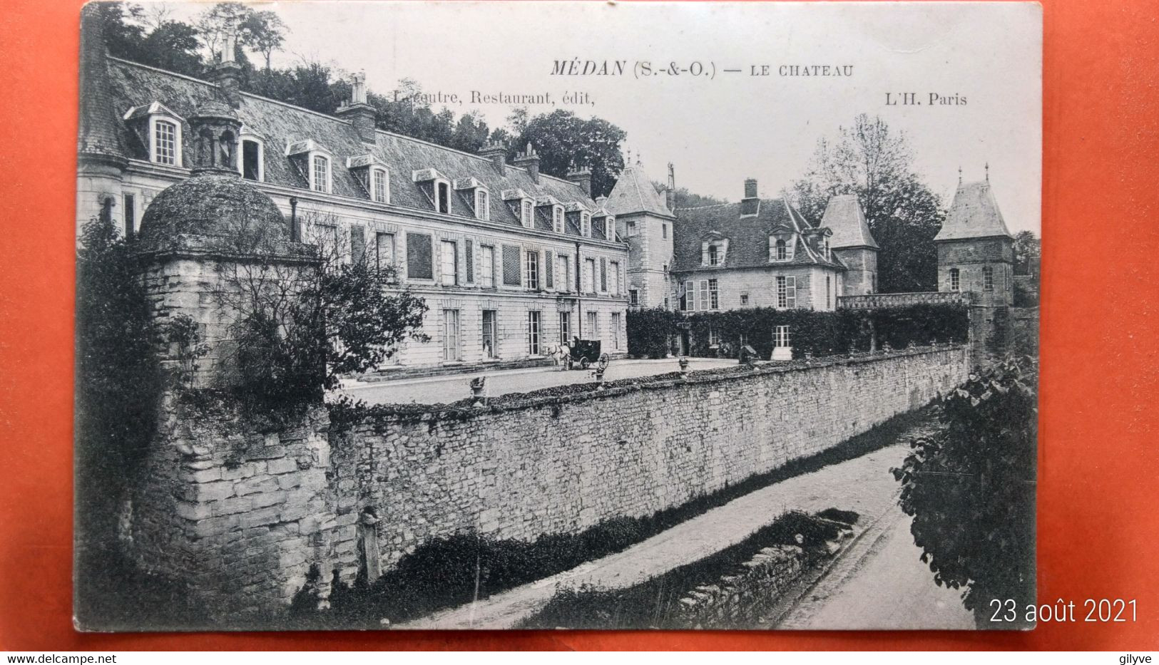 CPA (78) Médan. Le Château.   Animée.  (X.1410) - Medan