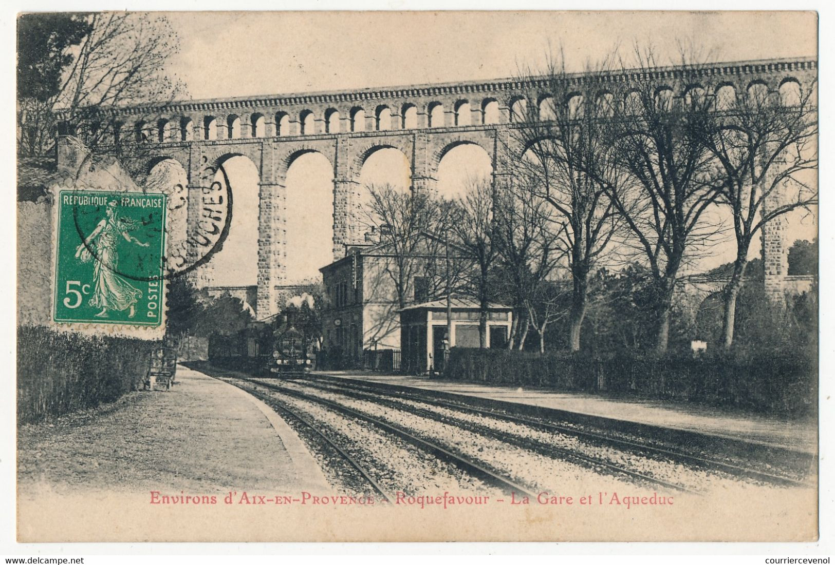 CPA - ROQUEFAVOUR (B Du R) - La Gare Et L'Aqueduc - Roquefavour