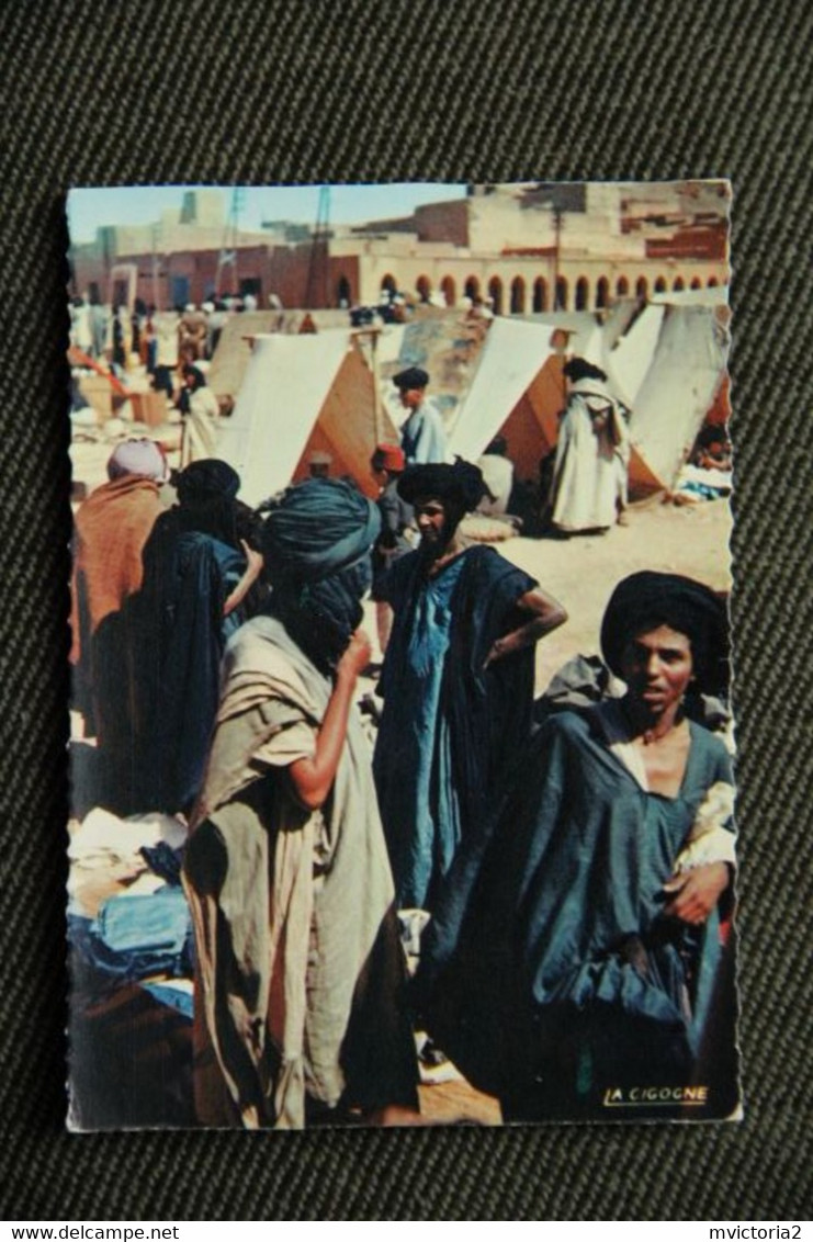 Les " Hommes Bleus " à GOULIMINE - Other & Unclassified