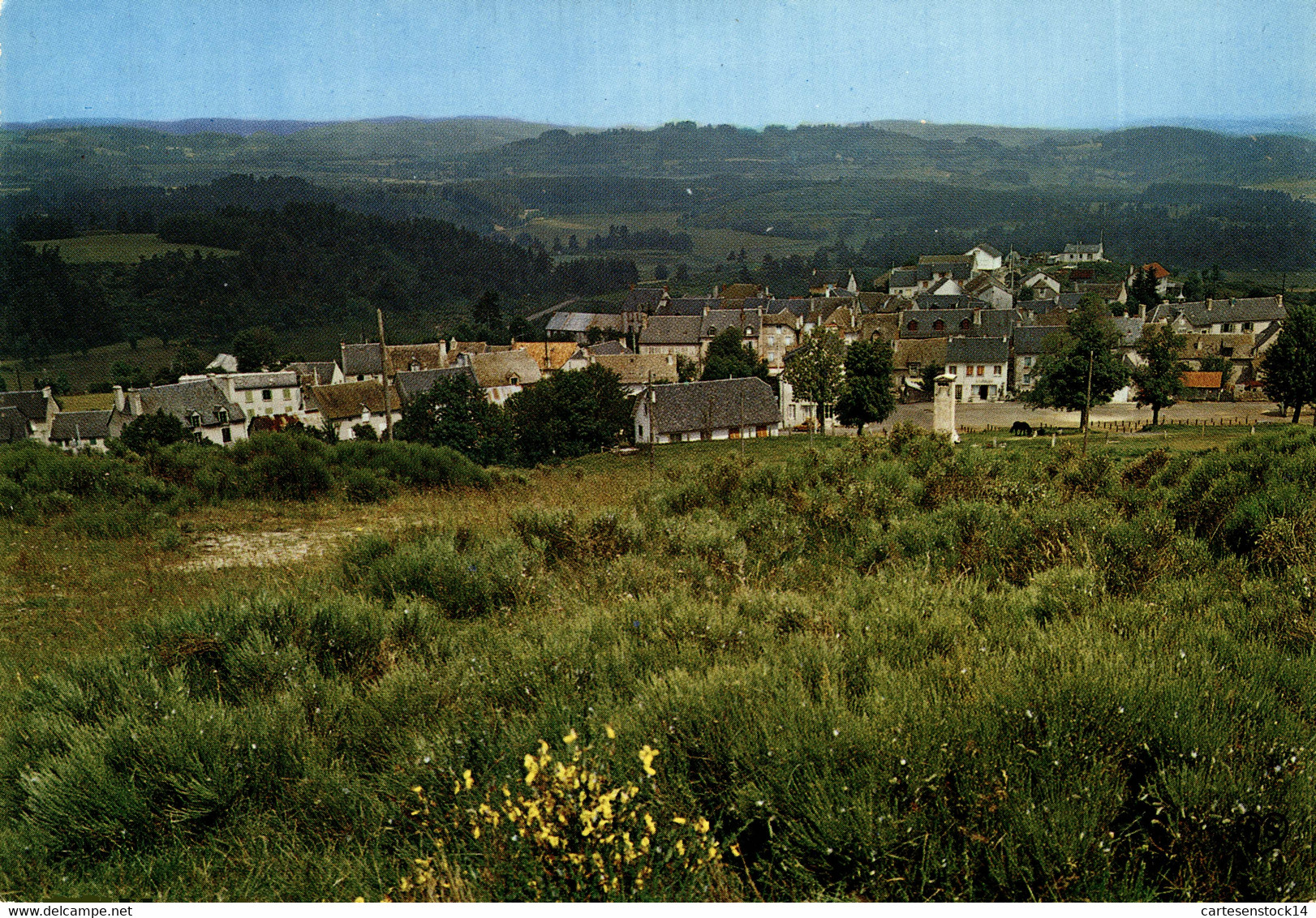 N°38110 Z -cpsm Aumont Aubrac -vue Générale- - Aumont Aubrac