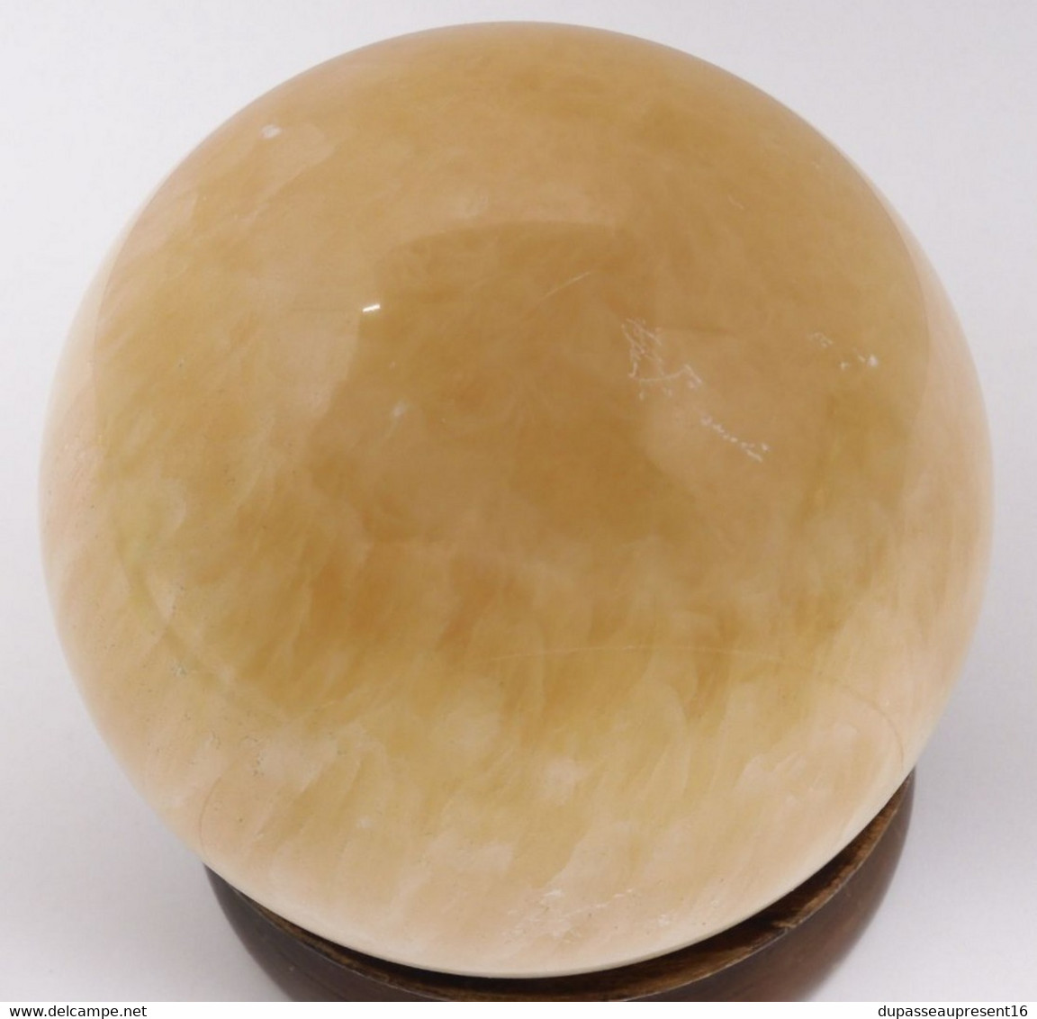 *GROSSE BOULE MINERALE MARBRE ou ALBATRE sur socle bois Déco COLLECTION   E