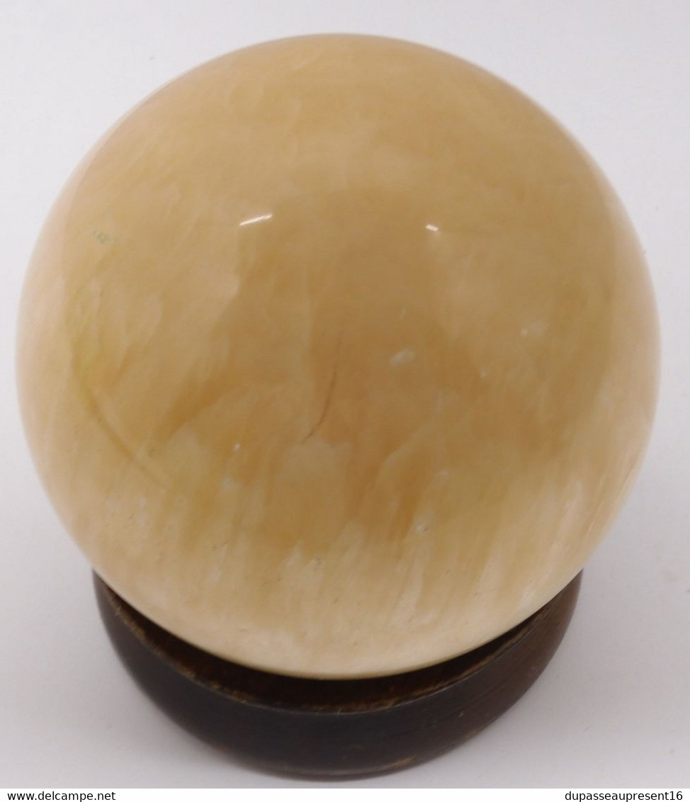 *GROSSE BOULE MINERALE MARBRE ou ALBATRE sur socle bois Déco COLLECTION   E