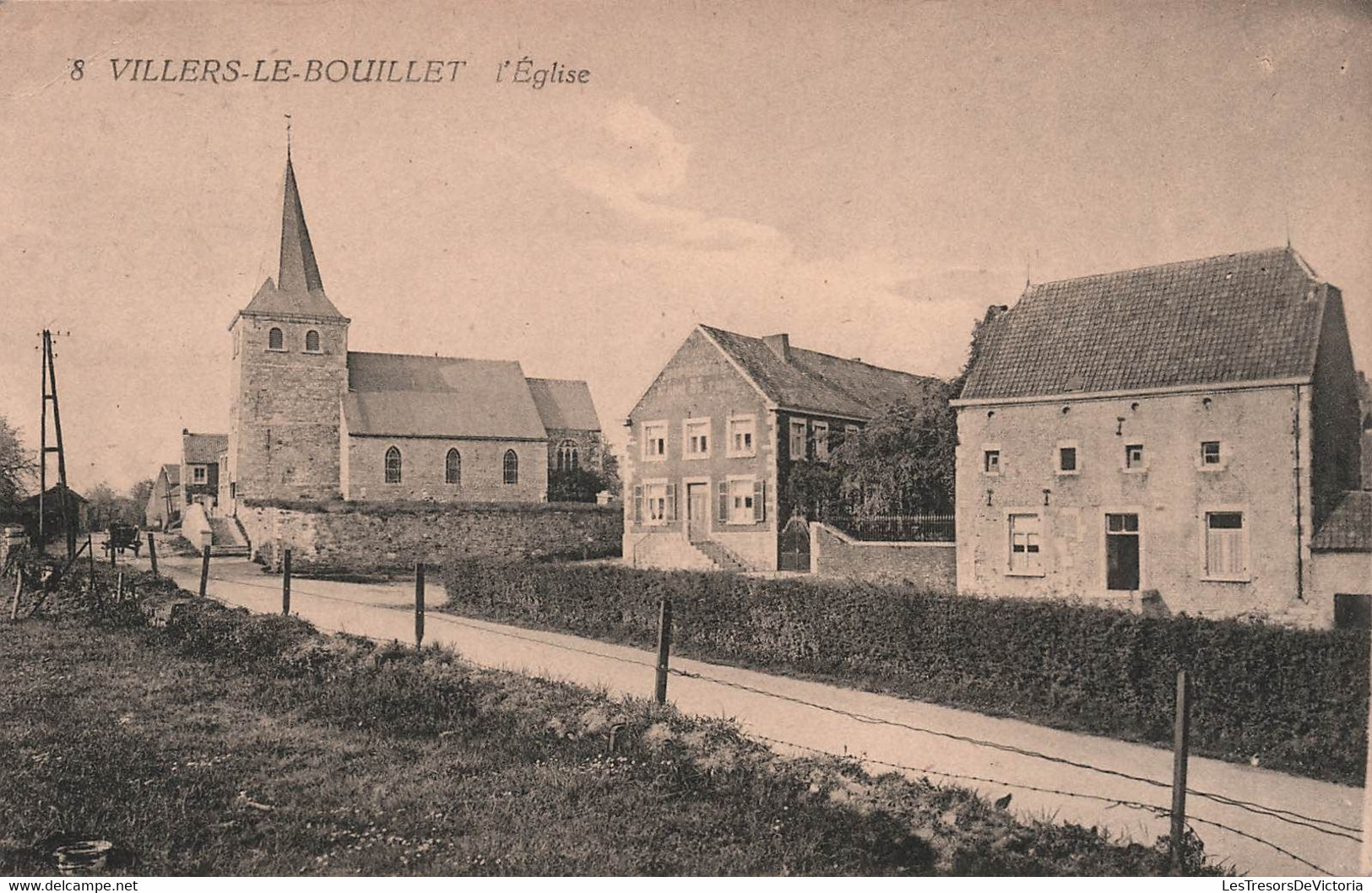 BELGIQUE - Villers Le Bouillet L'eglise - Edit Henrion Crousse - Carte Postale Ancienne - - Villers-le-Bouillet