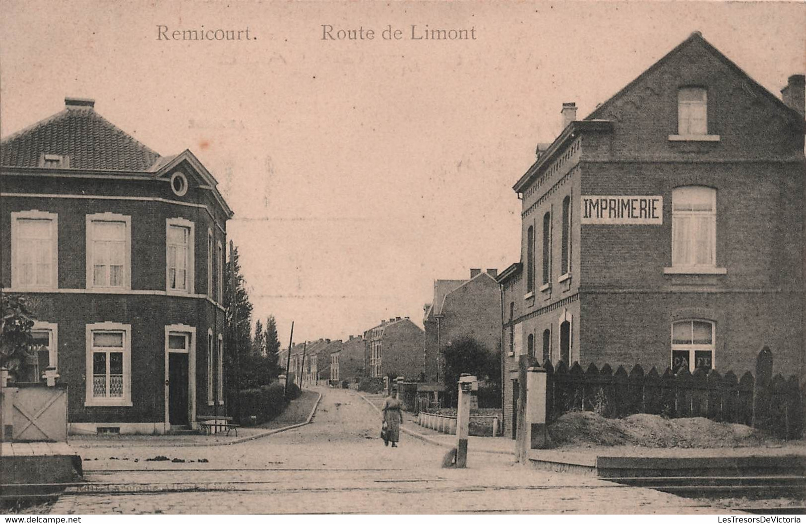 BELGIQUE - Remicourt -  Route De Limont - Passage A Niveau - Carte Postale Ancienne - - Remicourt