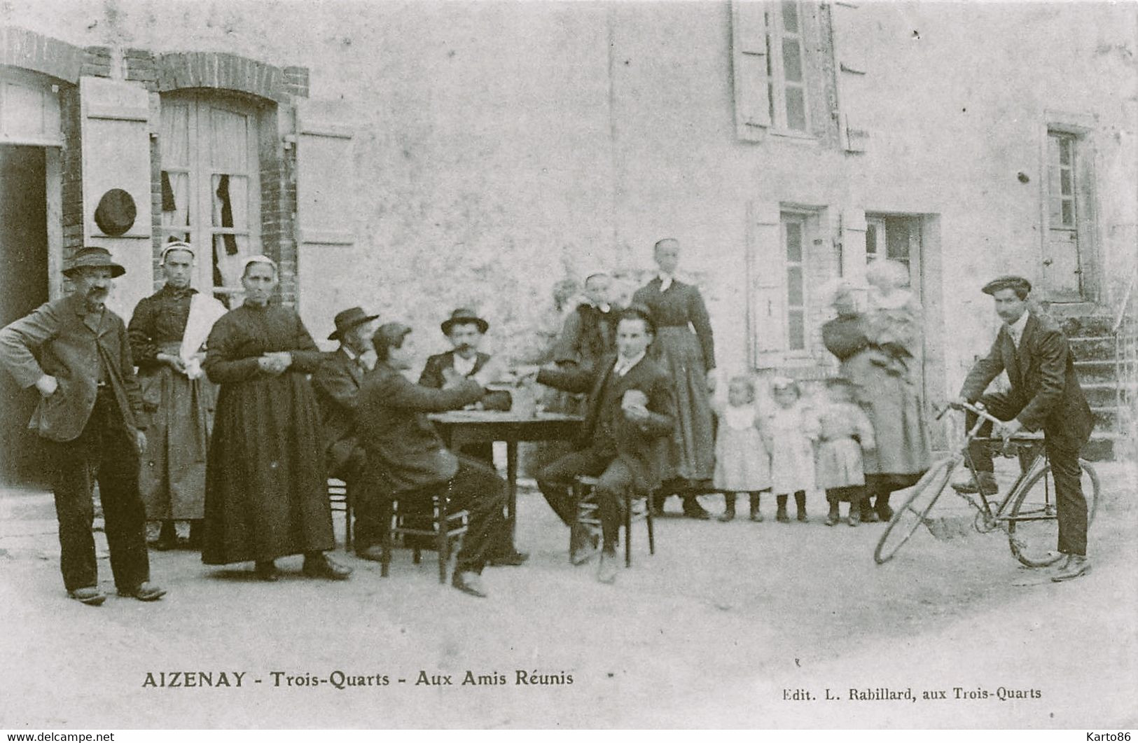 Aizenay * Trois Quarts , Aux Amis Réunis * Village Hameau Lieu Dit * Villageois - Aizenay