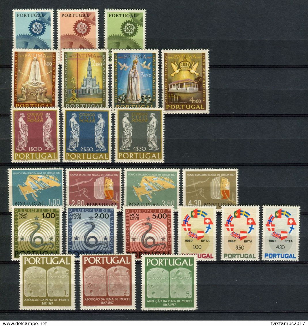 Portugal - 1967 - MNH ** - Complete Year Set - Mi1026/1048 - Cv € 52,50 - Ganze Jahrgänge