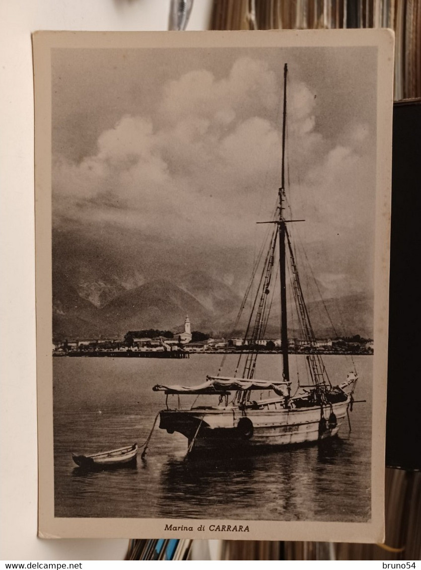 Cartolina Marina Di Carrara, Barca A Vela - Carrara