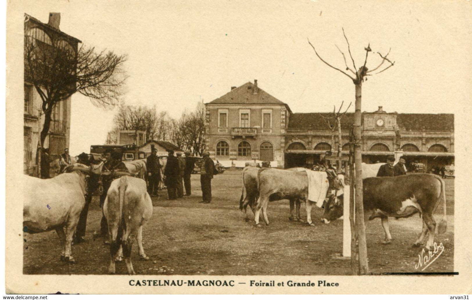 CASTELNAU MAGNOAC -  BEAU LOT De 2 CPA - - Castelnau Magnoac