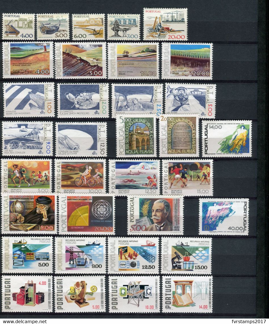 Portugal - 1978 - MNH ** - Almost Complete Year Set - Mi1388/1427 (only 4 Values And 3 Blocks Lacking) - Cv € 48,00 - Années Complètes