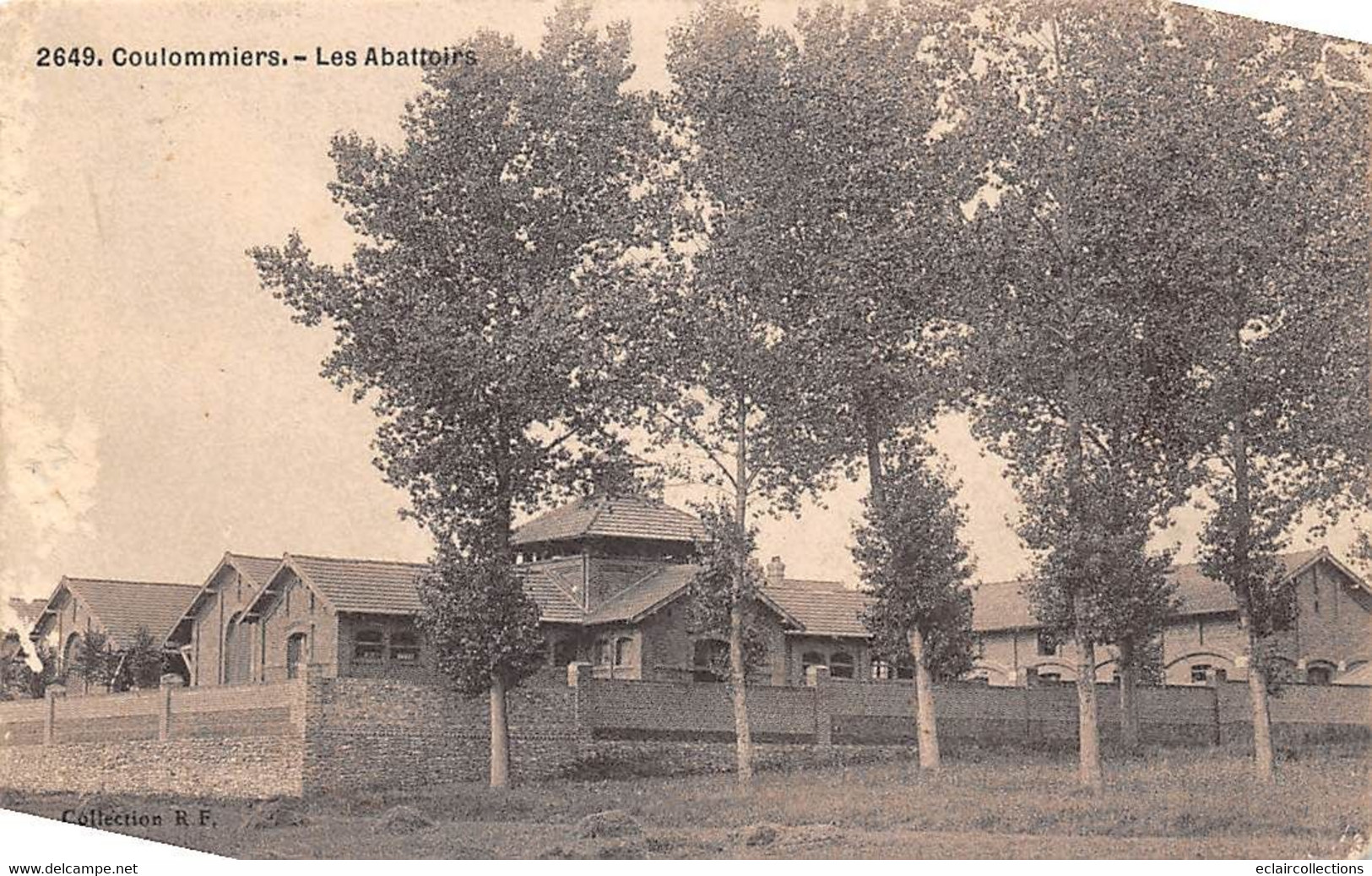 Coulommiers         77         Les Abbatoirs      (voir Scan) - Coulommiers