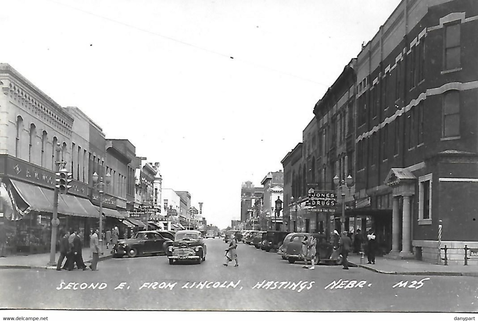 Hastings - Nebraska - Second Street - BEAUTIFUL ANIMATED POSTCARD FROM THE 50S NEVER SEEN FOR SALE - Hastings
