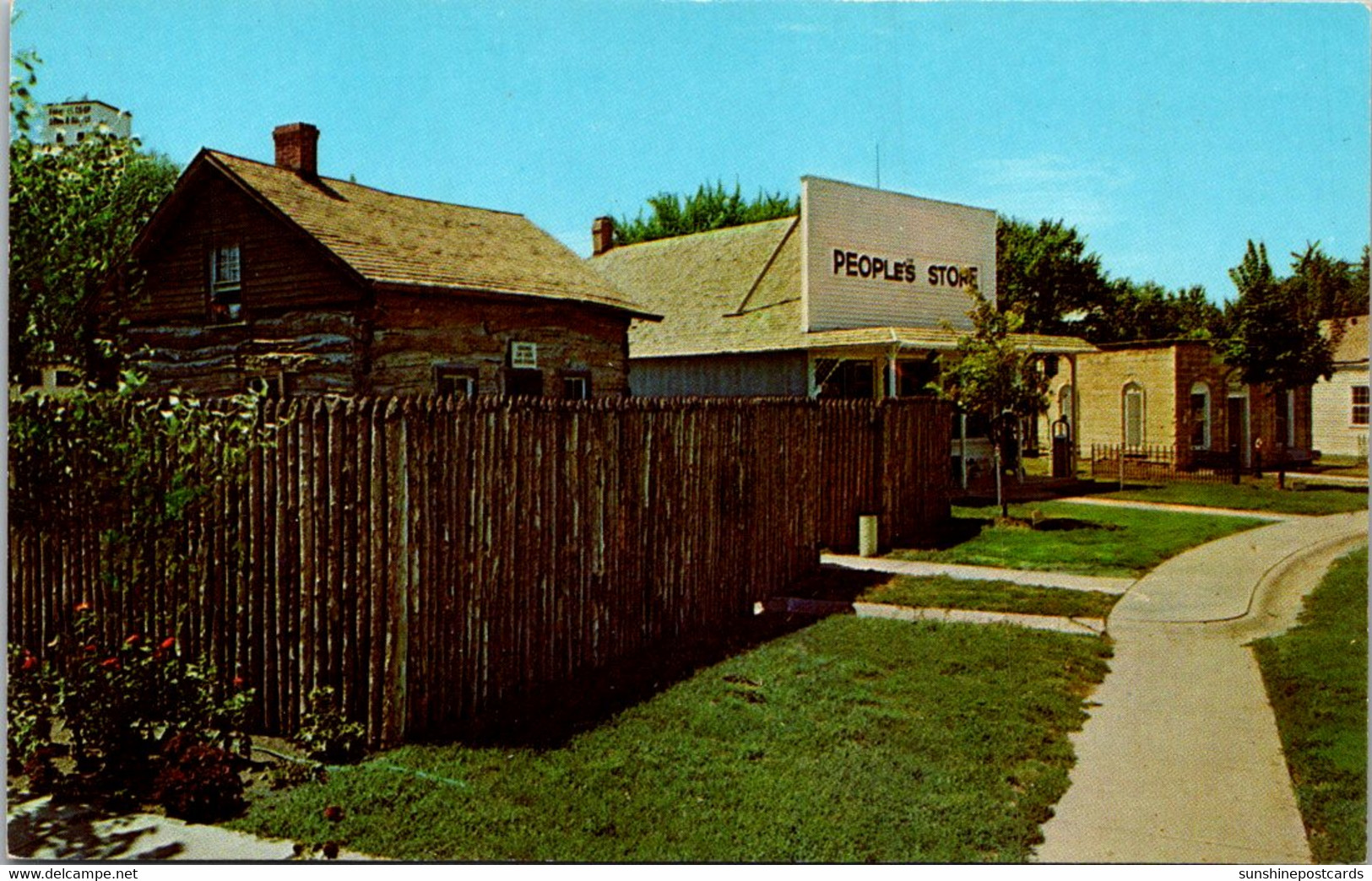 Nebraska Minden Harold Warp's Pioneer Village The Elm Creek Indian Fort - Autres & Non Classés