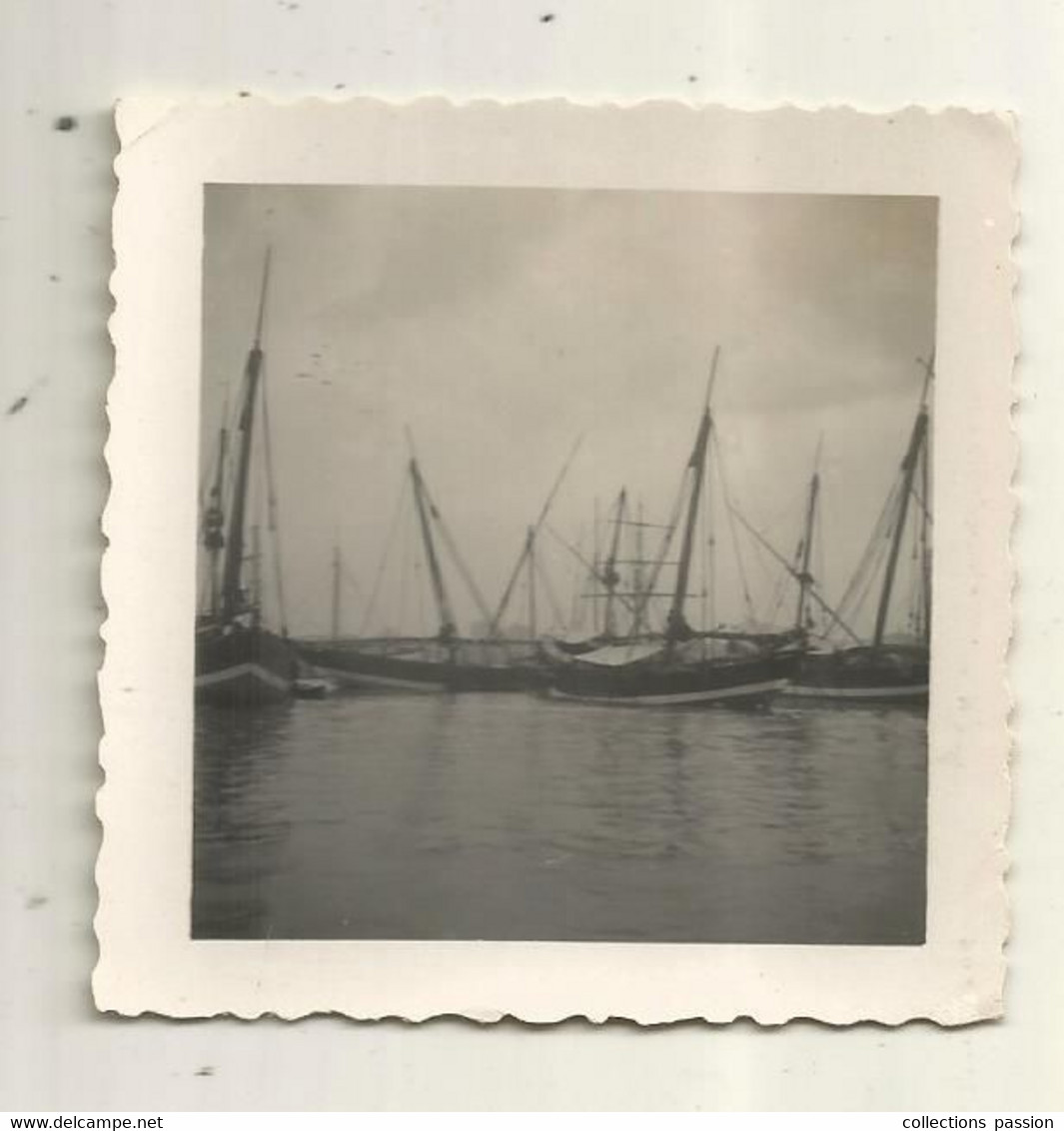 Photographie, Bateaux, Voiliers , 70 X 65 Mm - Boten