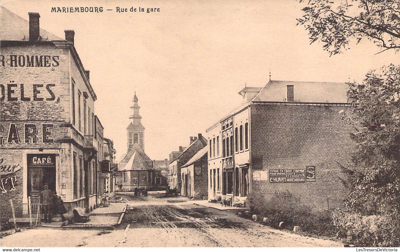 Belgique - Mariembourg - Rue De La Gare - Edit. J. Ritzerfeld - Clocher - Café - Carte Postale Ancienne - Philippeville