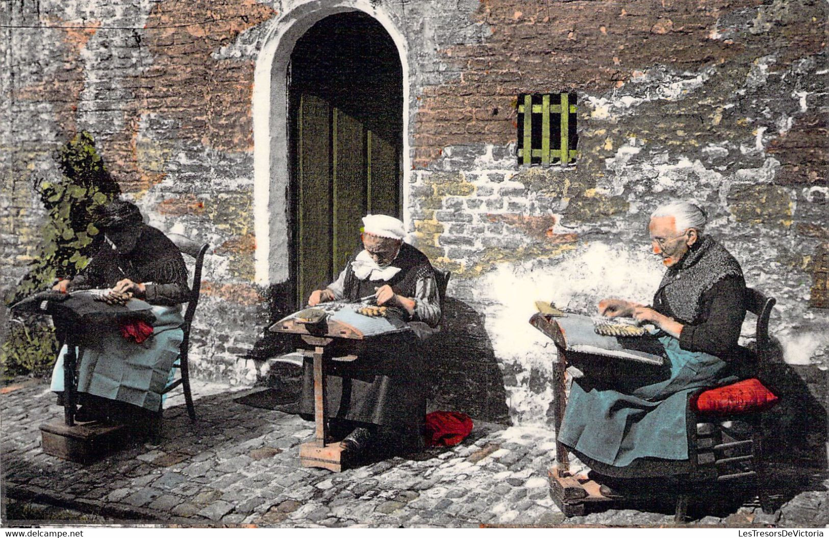 Métiers - Bruges - Dentelières Au Travail - Carte Postale Ancienne - Craft