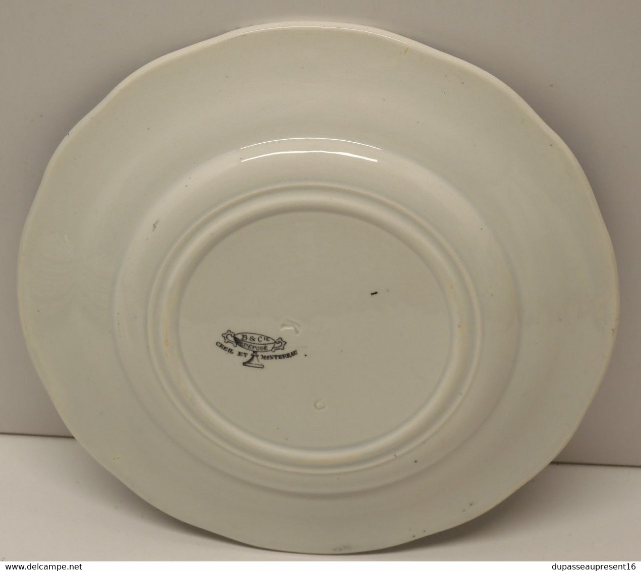 *PETITE ASSIETTE CERAMIQUE CREIL & MONTEREAU EXPOSITION UNIVERSELLE 1878 N° 7  E