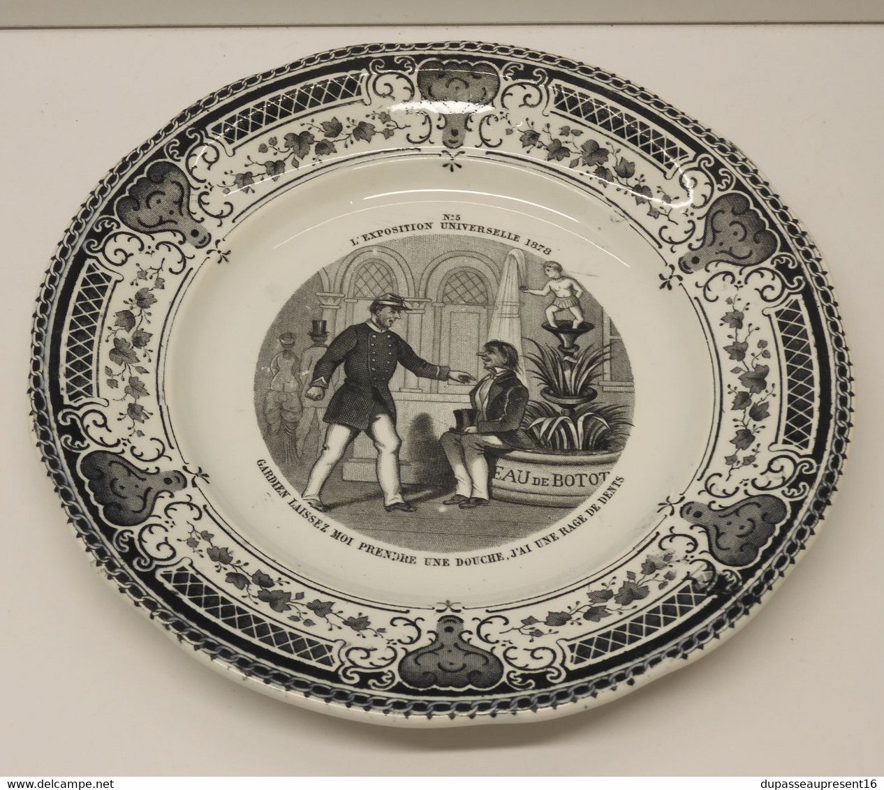 *PETITE ASSIETTE CERAMIQUE CREIL & MONTEREAU EXPOSITION UNIVERSELLE 1878 N° 5  E