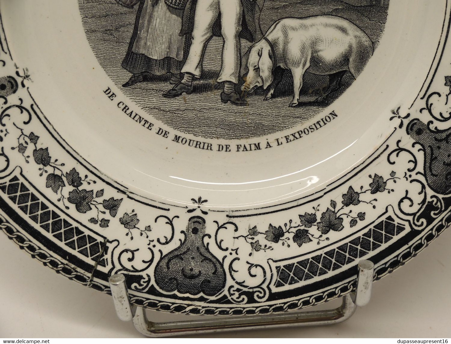 *PETITE ASSIETTE CERAMIQUE CREIL & MONTEREAU EXPOSITION UNIVERSELLE 1878 N° 4  E