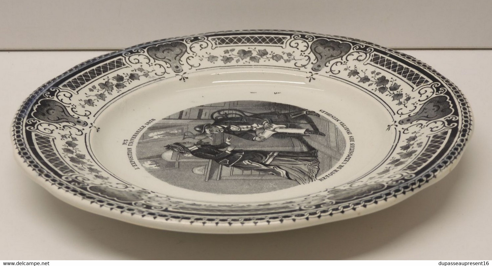 *PETITE ASSIETTE CERAMIQUE CREIL & MONTEREAU EXPOSITION UNIVERSELLE 1878 N° 3  E