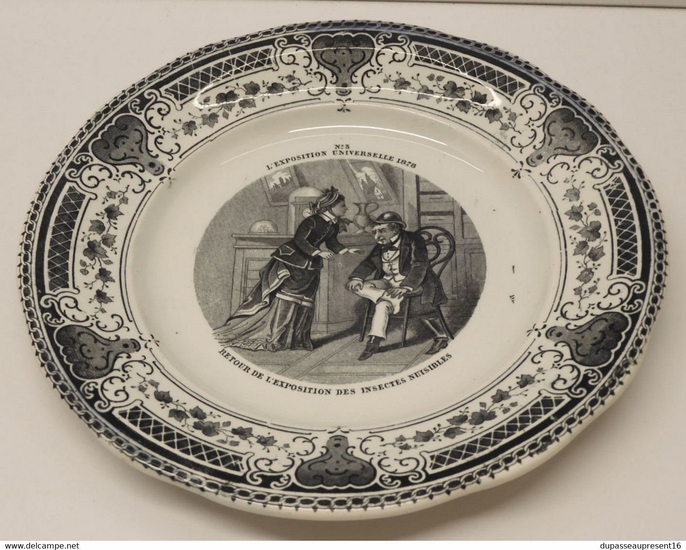 *PETITE ASSIETTE CERAMIQUE CREIL & MONTEREAU EXPOSITION UNIVERSELLE 1878 N° 3  E