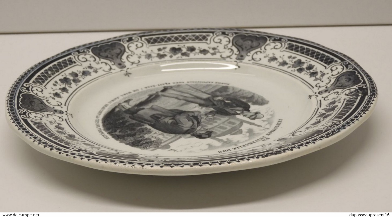 *PETITE ASSIETTE CERAMIQUE CREIL & MONTEREAU EXPOSITION UNIVERSELLE 1878 N° 1 E