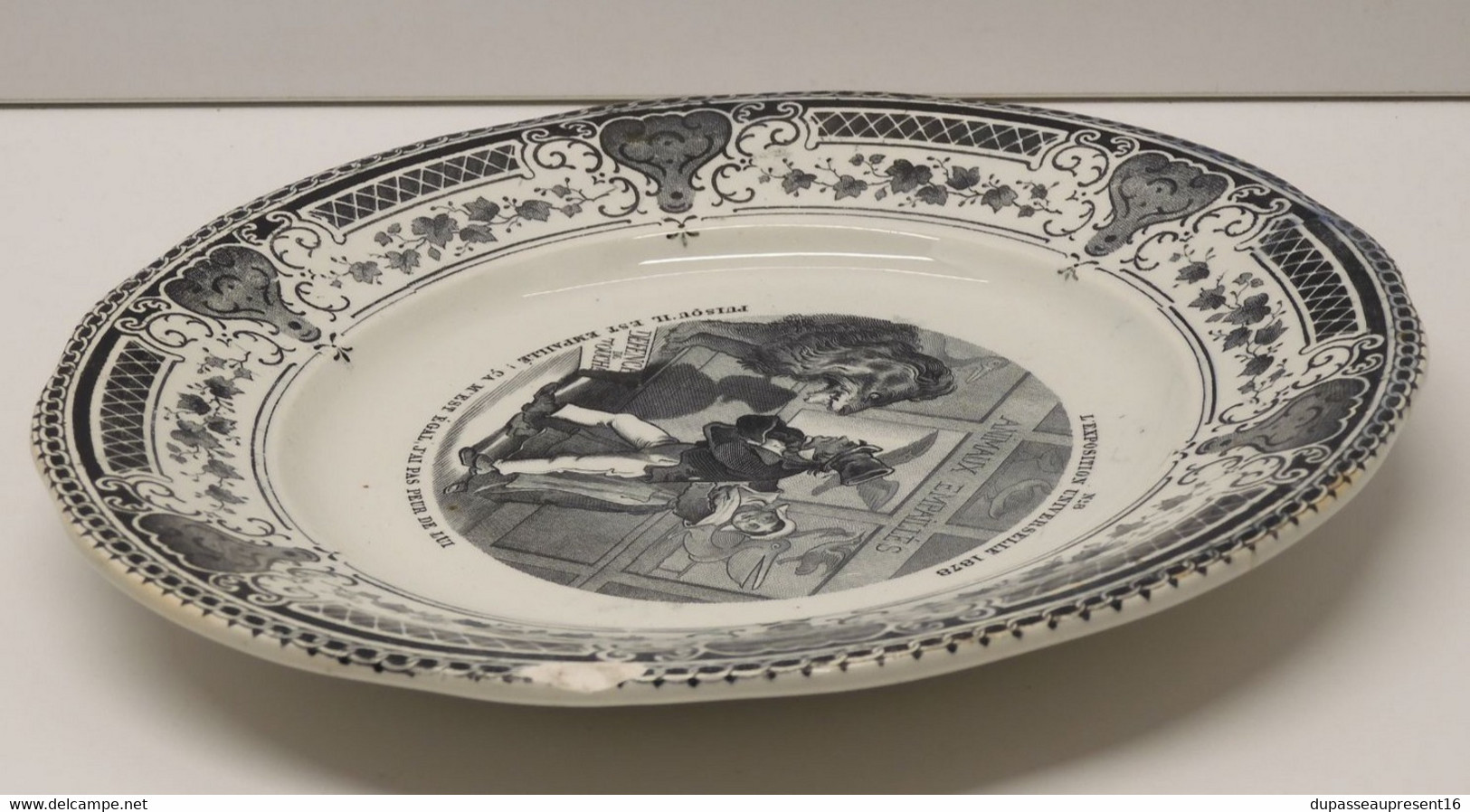 *PETITE ASSIETTE CERAMIQUE CREIL & MONTEREAU EXPOSITION UNIVERSELLE 1878 N° 8 E