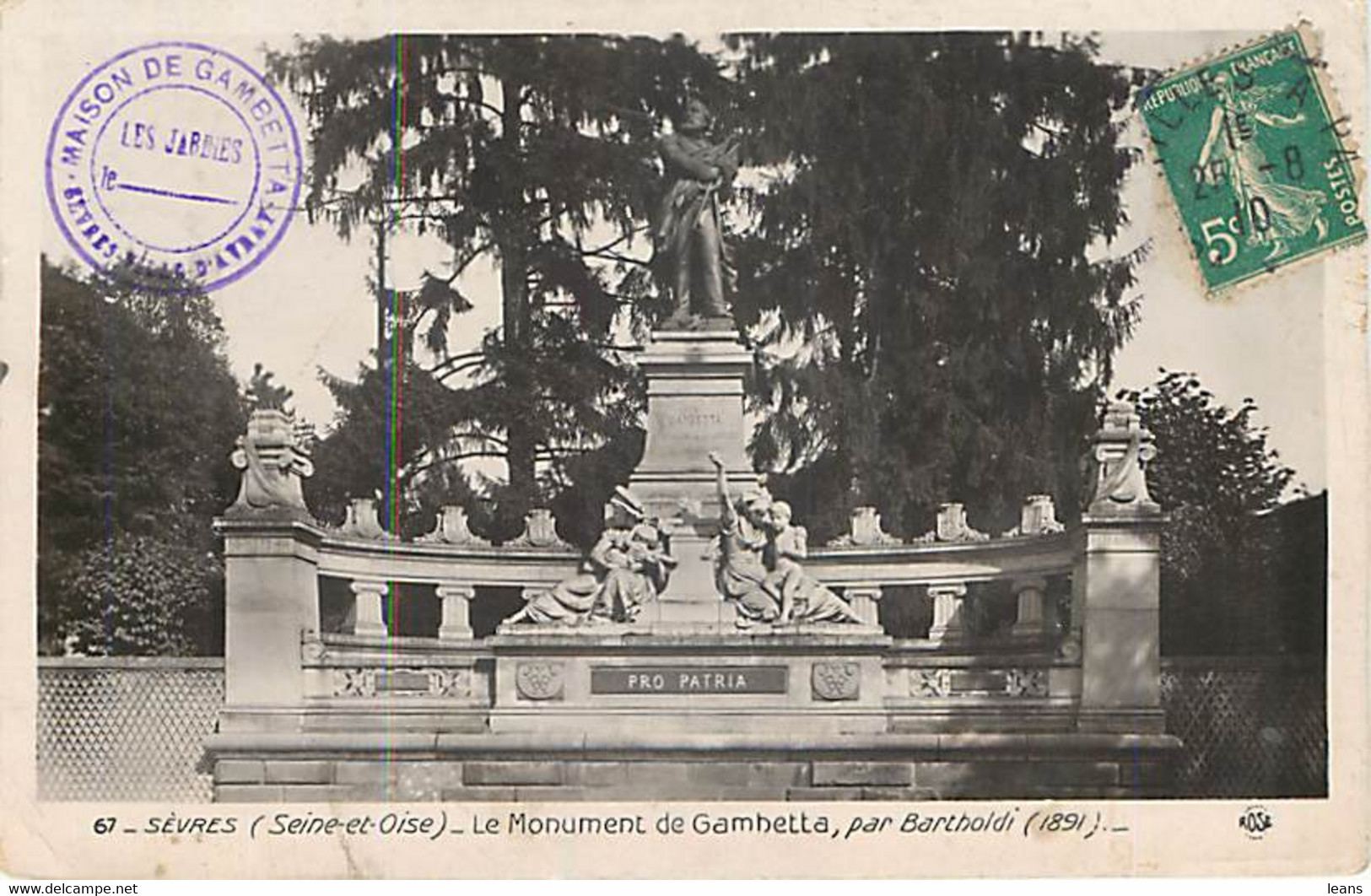 SEVRES - Le Monument De Gambetta - Sevres