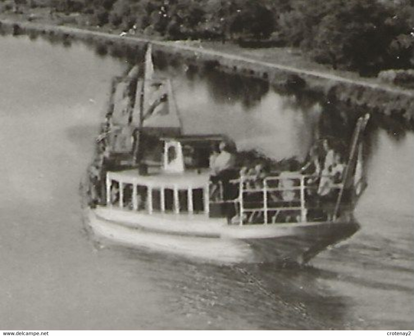 KIRCHHEIM En 1957 VOIR ZOOM Beau Bateau Et Voilier - Kirchheim