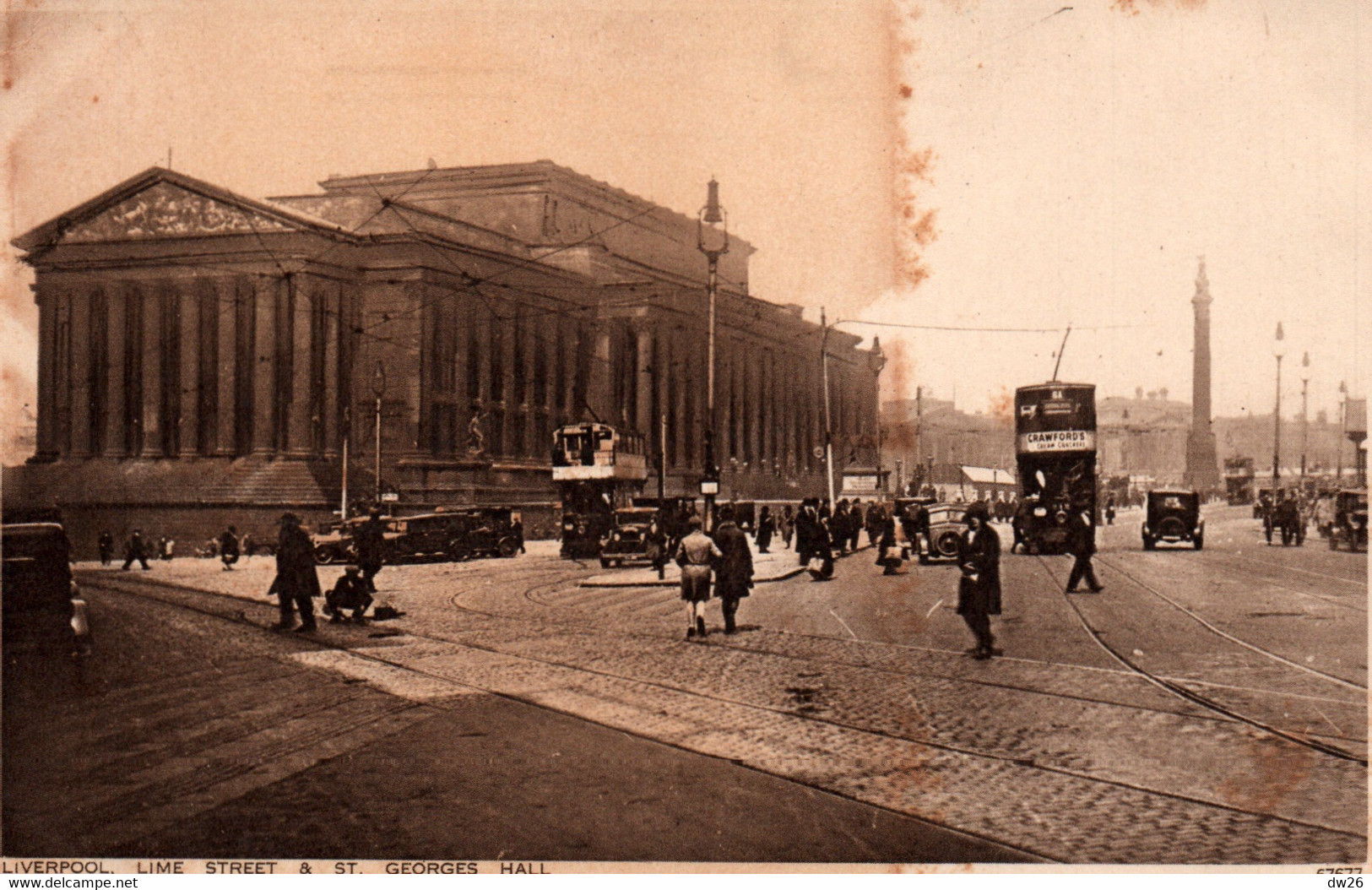 Lime Street & St Georges Hall - Liverpool - Animation: Double Decker Bus & Cars - Liverpool